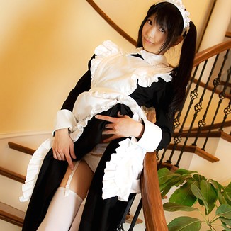 Cosplay Maid