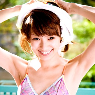 Akina Minami